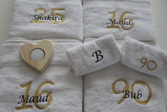 Handdoek met naam en leeftijd