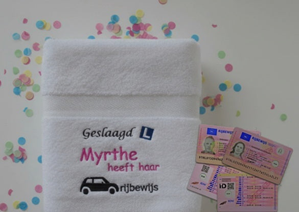 Rijbewijs gehaald cadeau: Geslaagd voor je rijbewijs