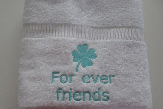 Handdoek met de tekst Forever Friends en namen als persoonlijk cadeau