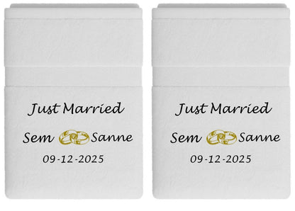 Just Married Cadeau met Namen - Gepersonaliseerd Cadeau - In-house Geborduurd