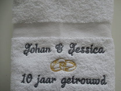 10 jaar getrouwd cadeau met namen - Gepersonaliseerd Cadeau - In-house Geborduurd