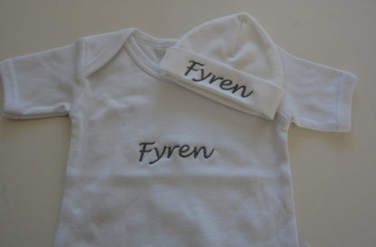 Romper met naam - Gepersonaliseerd Cadeau - In-house Geborduurd