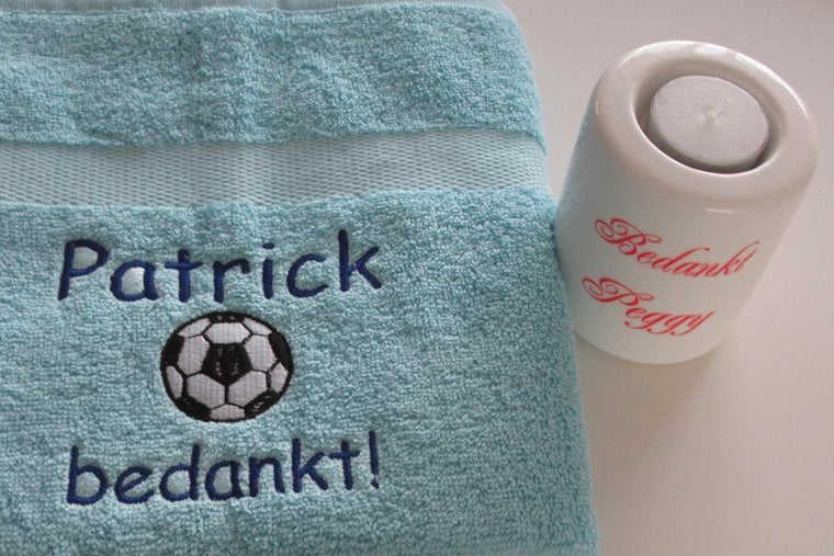 Trainer bedankt cadeau