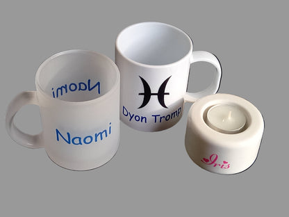Koffiemok met Naam en Sterrenbeeld - Gepersonaliseerd Cadeau - In-house Geborduurd
