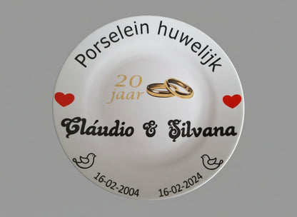 20 jaar Trouwdag cadeau Porselein huwelijk Rood - Gepersonaliseerd Cadeau - In-house Geborduurd