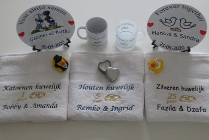 Zijden huwelijk cadeau | 4 jaar getrouwd - Gepersonaliseerd Cadeau - In-house Geborduurd