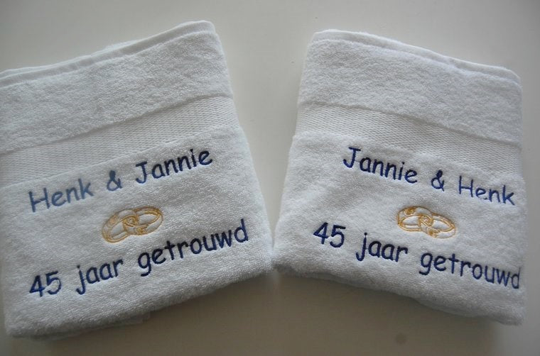 45 jaar getrouwd cadeau met namen - Gepersonaliseerd Cadeau - In-house Geborduurd