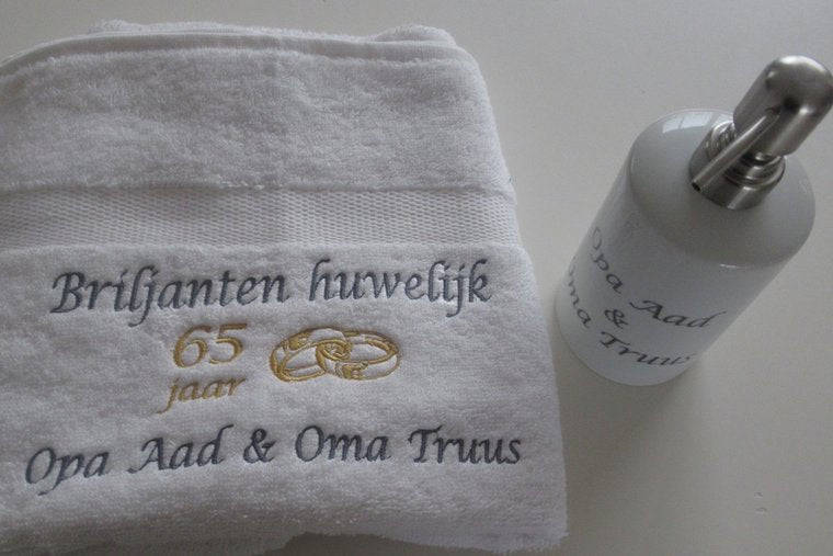 Briljanten huwelijk cadeau | 65 jaar getrouwd