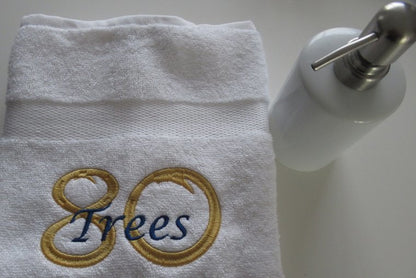 80 jaar cadeau met naam en leeftijd - Gepersonaliseerd Cadeau - In-house Geborduurd