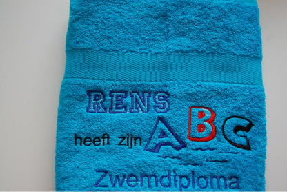 Zwemdiploma ABC cadeau met Naam - Gepersonaliseerd Cadeau - In-house Geborduurd