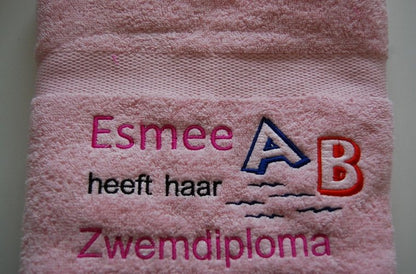 Zwemdiploma ABC cadeau met Naam - Gepersonaliseerd Cadeau - In-house Geborduurd