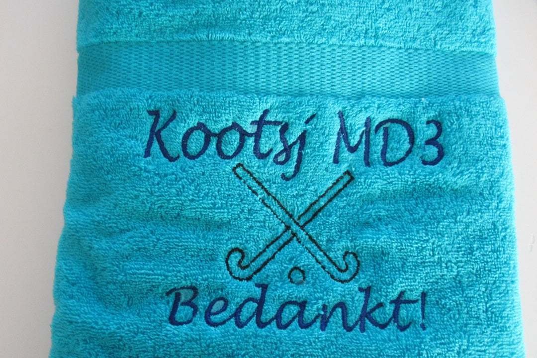 Trainer bedankt cadeau