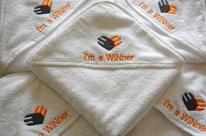 Badcape met logo - Gepersonaliseerd Cadeau - In-house Geborduurd