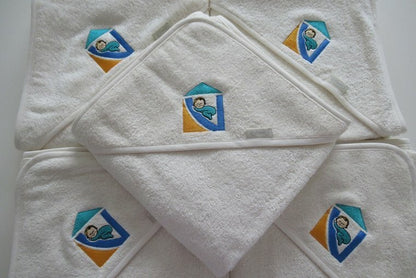 Badcape met logo - Gepersonaliseerd Cadeau - In-house Geborduurd