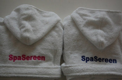 Badjas met naam en logo