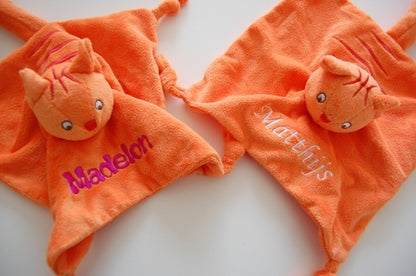 Dikkie Dik knuffeldoek met naam - Gepersonaliseerd Cadeau - In-house Geborduurd
