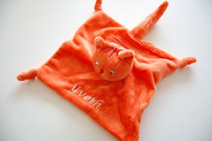 Dikkie Dik knuffeldoek met naam - Gepersonaliseerd Cadeau - In-house Geborduurd