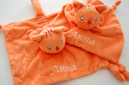 Dikkie Dik knuffeldoek met naam - Gepersonaliseerd Cadeau - In-house Geborduurd