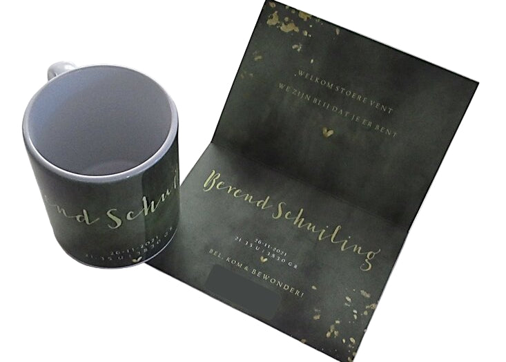 Drinkmok met geboortekaartje