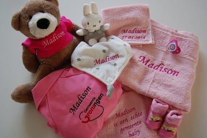 Kraammand met logo - Gepersonaliseerd Cadeau - Borduurkado