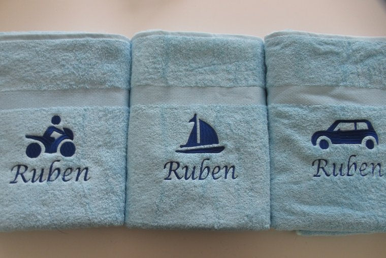 Badlaken blauw met naam en afbeelding - Snelle Levering