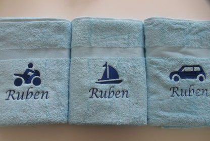 Badlaken blauw met naam en afbeelding - Snelle Levering