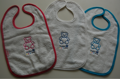 Slabber met logo - Gepersonaliseerd Cadeau - In-house Geborduurd