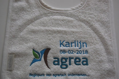 Slabber met logo - Gepersonaliseerd Cadeau - In-house Geborduurd