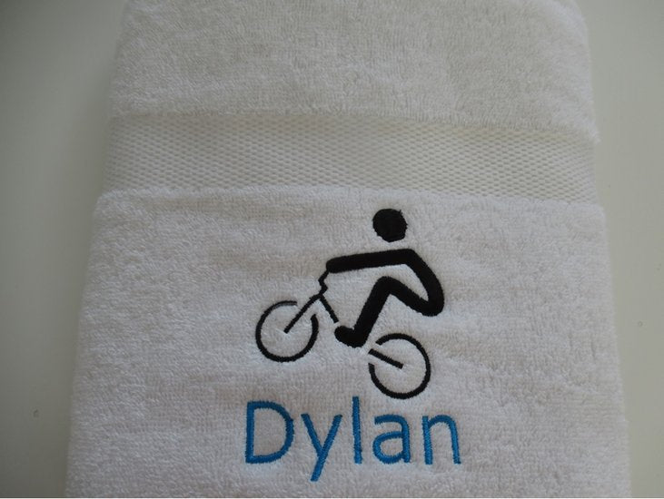 Sport handdoek cadeau met naam BMX afbeelding| Meerdere sporten mogelijk | Borduurkado