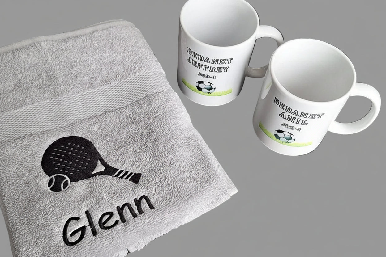 Sport kado handdoek met naam - Gepersonaliseerd Cadeau | Borduurkado