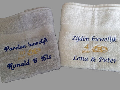 Zijden huwelijk cadeau | 4 jaar getrouwd - Gepersonaliseerd Cadeau - In-house Geborduurd