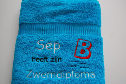 Afzwemmen B cadeau | Borduurkado.nl