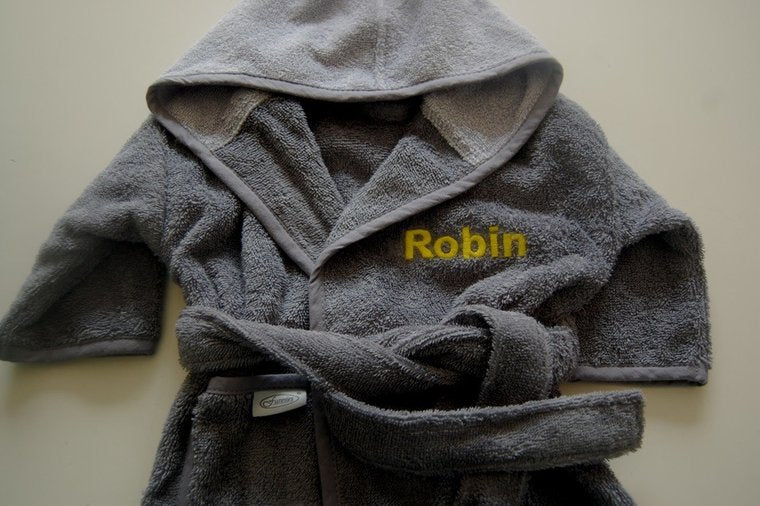 Gepersonaliseerde baby badjas| Kraammand | Borduurkado.nl