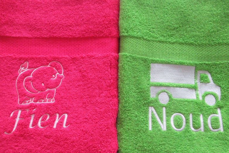 Badlaken met naam en afbeelding - Gepersonaliseerd Verassend Cadeau - 
