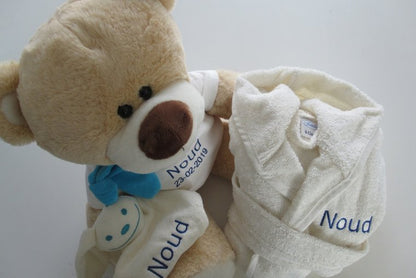 Knuffel met Naam 40 cm Bruin - Gepersonaliseerd Cadeau - In-house Geborduurd