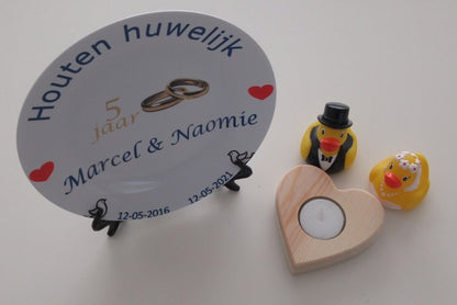 5 jaar Trouwdag cadeau Houten Huwelijk Rood - Gepersonaliseerd Cadeau - In-house Geborduurd