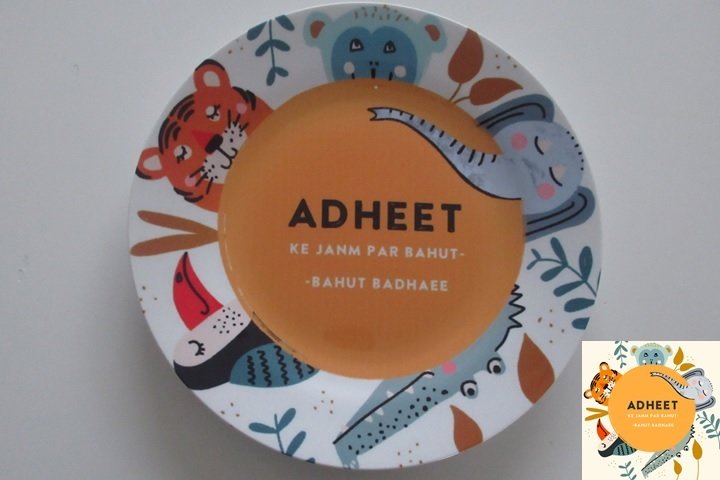 Kinderbordje met Eigen Ontwerp - Gepersonaliseerd Cadeau - In-house Geborduurd