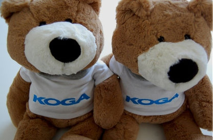 Knuffelbeer met Logo - Gepersonaliseerd Cadeau - In-house Geborduurd