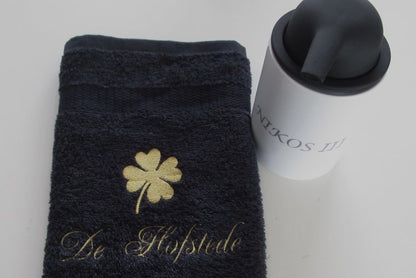 Gastendoek met naam of tekst - Gepersonaliseerd Cadeau - In-house Geborduurd