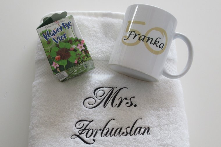 Mr. en Mrs. cadeau - Gepersonaliseerd Cadeau - 17 Jaar de Cadeau Specialist!