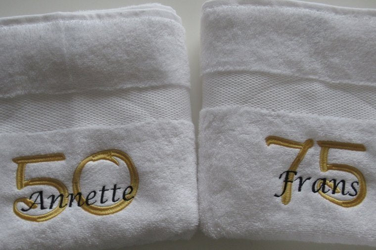 50 Jaar Cadeau met Naam en Leeftijd Sarah - Gepersonaliseerd Cadeau - Geborduurd