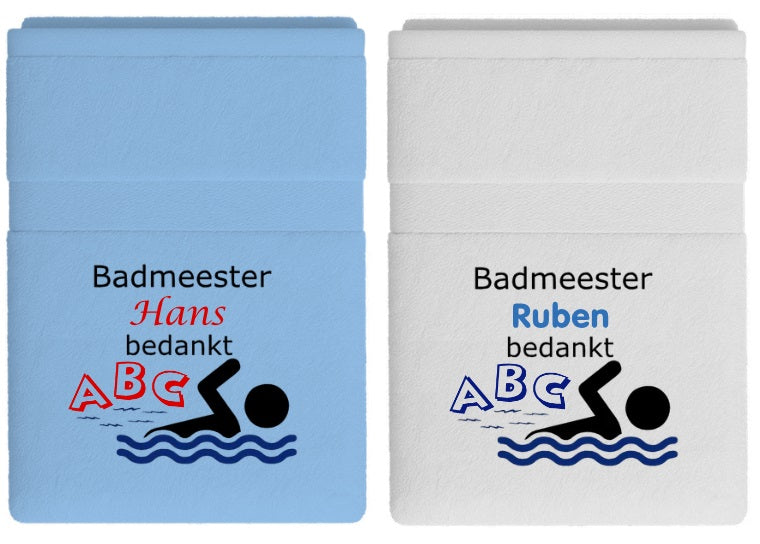 handdoek met witte borduring Bedankt Badmeester en naam van kind.