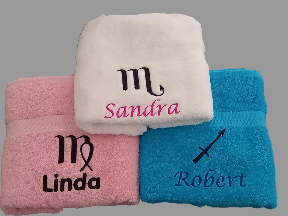 Handdoek met sterrenbeeld en naam - Gepersonaliseerd Cadeau - Geborduurd