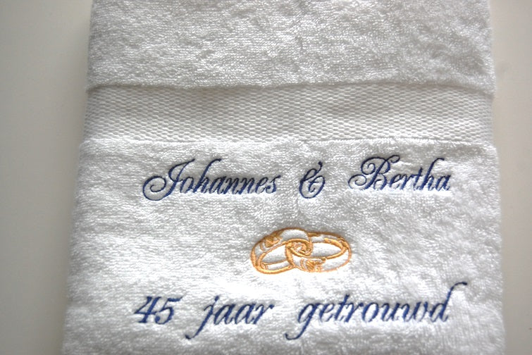 45 jaar getrouwd cadeau met namen - Gepersonaliseerd Cadeau - Geborduurd