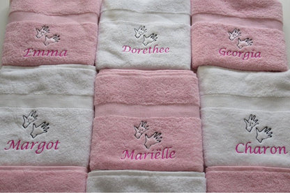 Handdoek logo - Gepersonaliseerd Cadeau - In-house Geborduurd