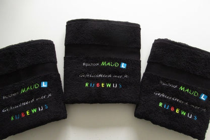 Handdoek logo - Gepersonaliseerd Cadeau - In-house Geborduurd