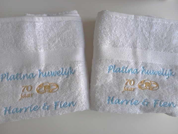 Platina huwelijk cadeau | 70 jaar getrouwd - Gepersonaliseerd Cadeau - In-house Geborduurd
