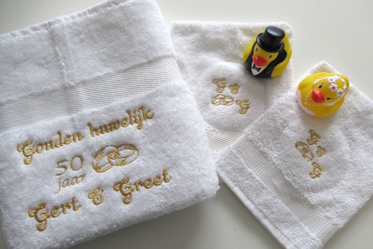 Gouden huwelijk cadeau | 50 jaar getrouwd - Gepersonaliseerd Cadeau - In-house Geborduurd