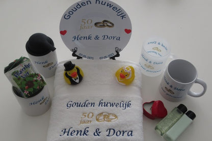 Gouden huwelijk cadeau | 50 jaar getrouwd | Borduurkado