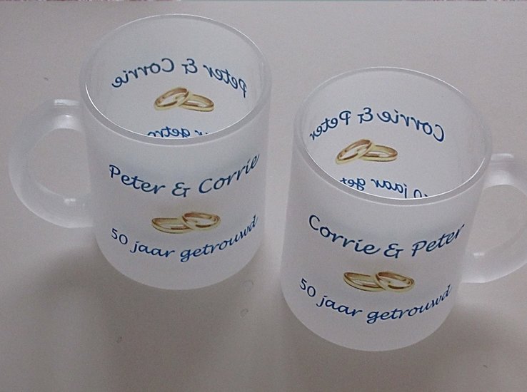 Koffiemok Jubileum met Namen – Gepersonaliseerd Huwelijkscadeau